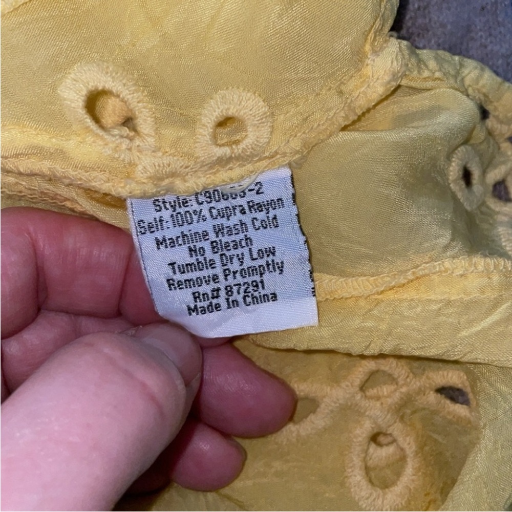 Johnny Was muted custard yellow silk top size L like new - Picture 7 of 11